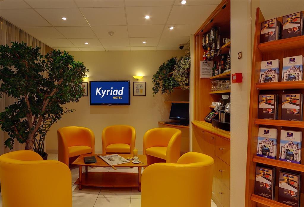 Hotel Kyriad Rennes Centre Gare Exteriör bild