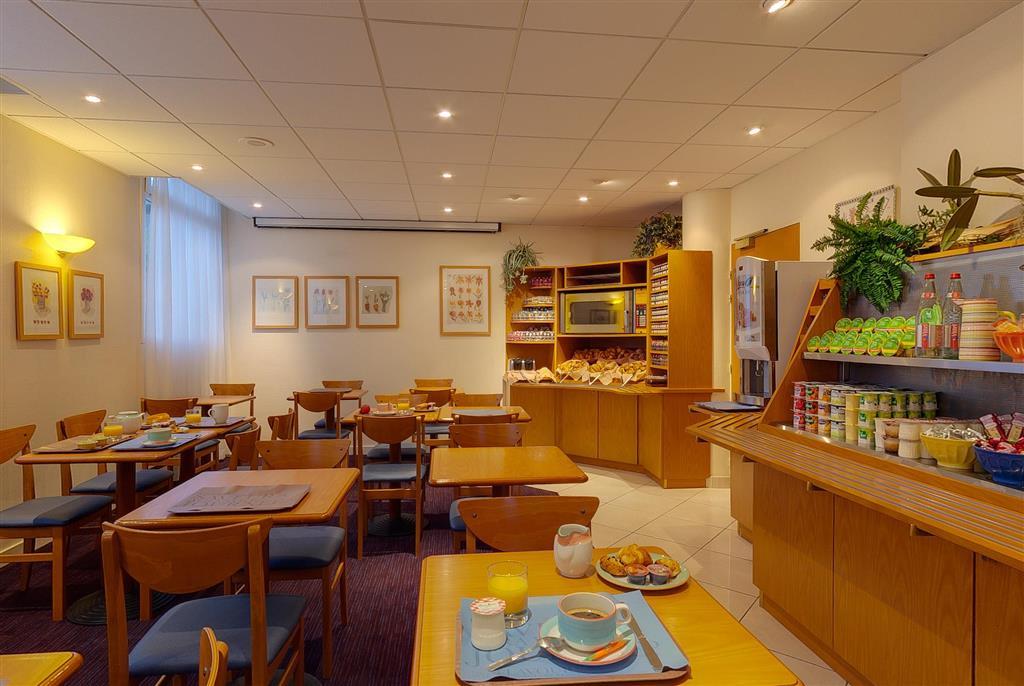 Hotel Kyriad Rennes Centre Gare Exteriör bild