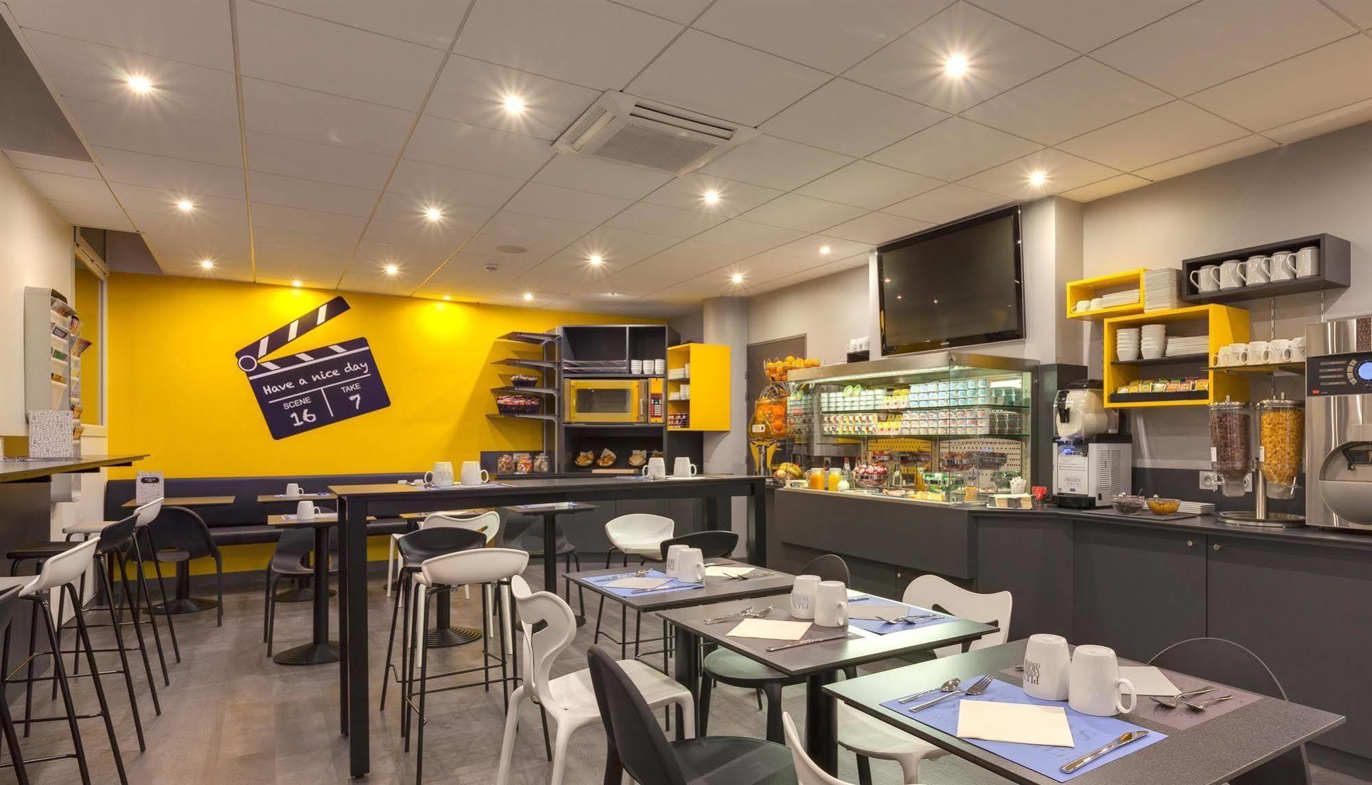 Hotel Kyriad Rennes Centre Gare Exteriör bild
