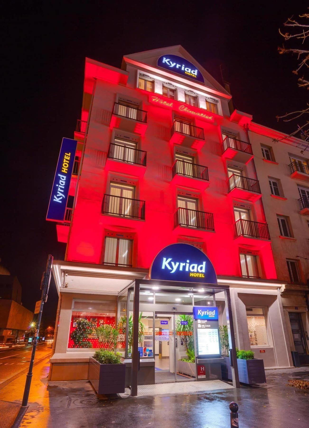 Hotel Kyriad Rennes Centre Gare Exteriör bild